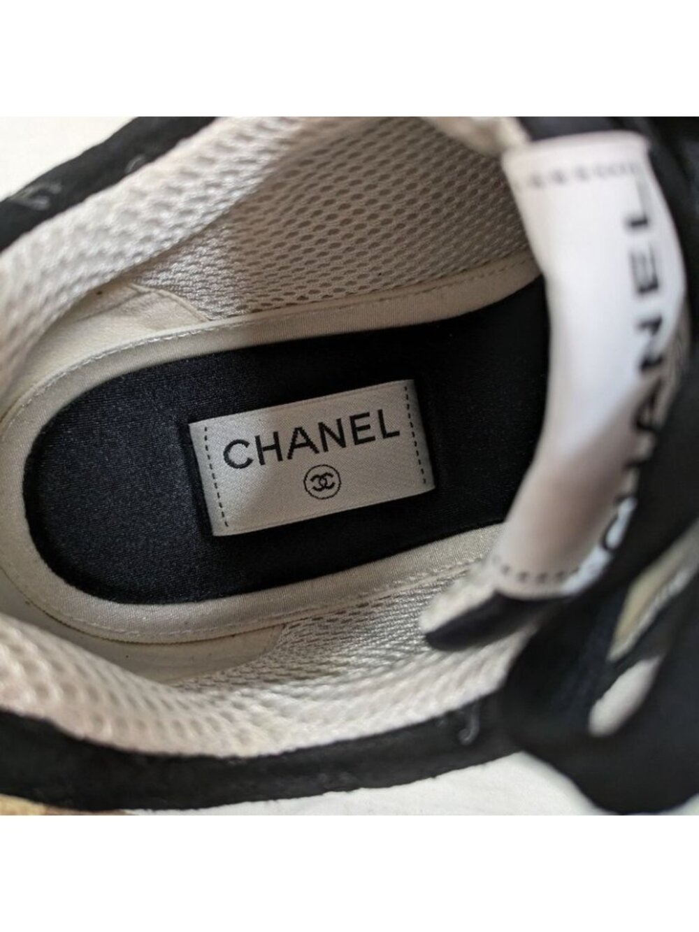 Chanel Coco Mark Print Suede Sneakers Size 42 22AW - Picture 8 of 15